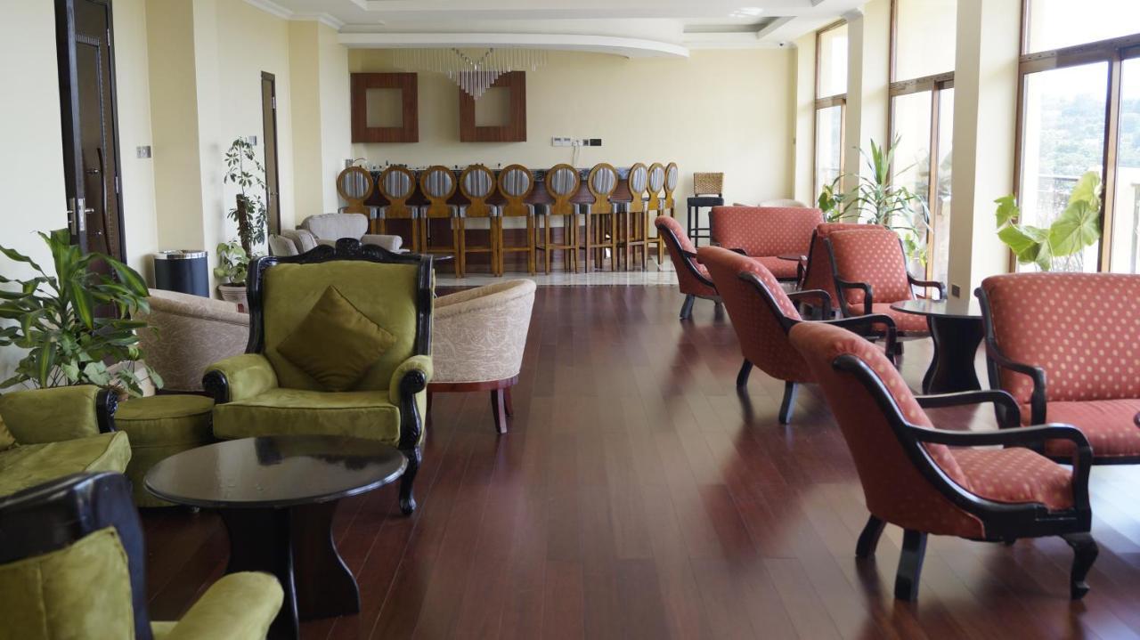 The White Rhino Hotel Nyeri Dış mekan fotoğraf