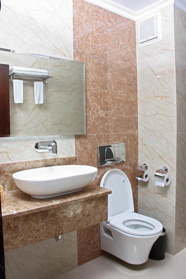 The White Rhino Hotel Nyeri Dış mekan fotoğraf