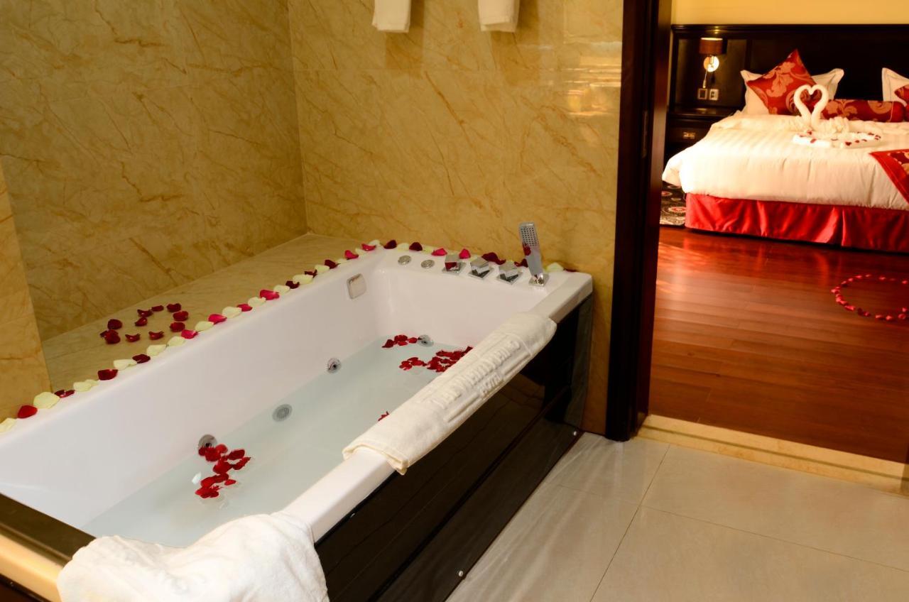 The White Rhino Hotel Nyeri Dış mekan fotoğraf