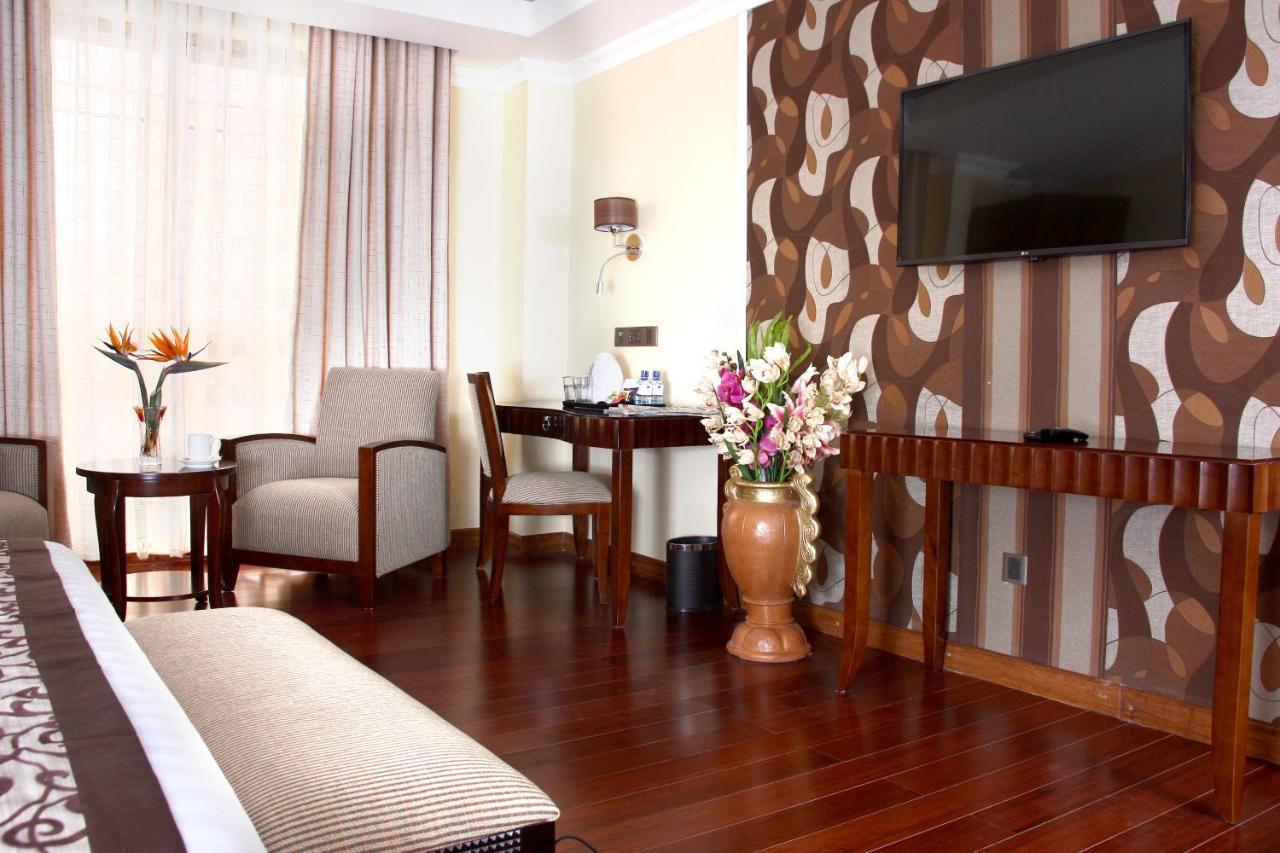 The White Rhino Hotel Nyeri Dış mekan fotoğraf