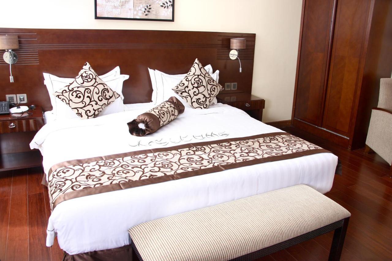 The White Rhino Hotel Nyeri Dış mekan fotoğraf
