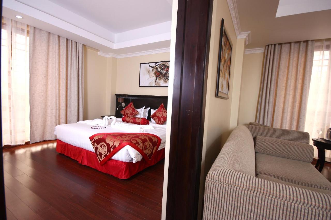 The White Rhino Hotel Nyeri Dış mekan fotoğraf
